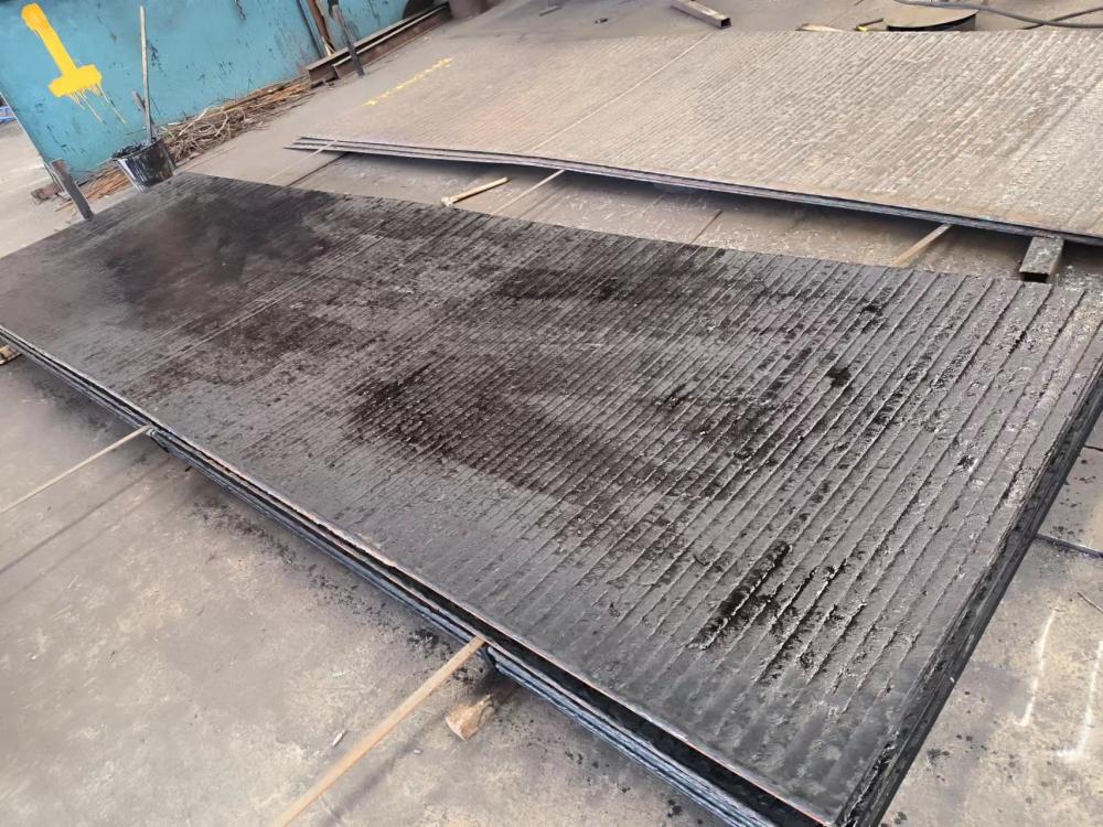 8+4耐磨板，碳化铬耐磨板