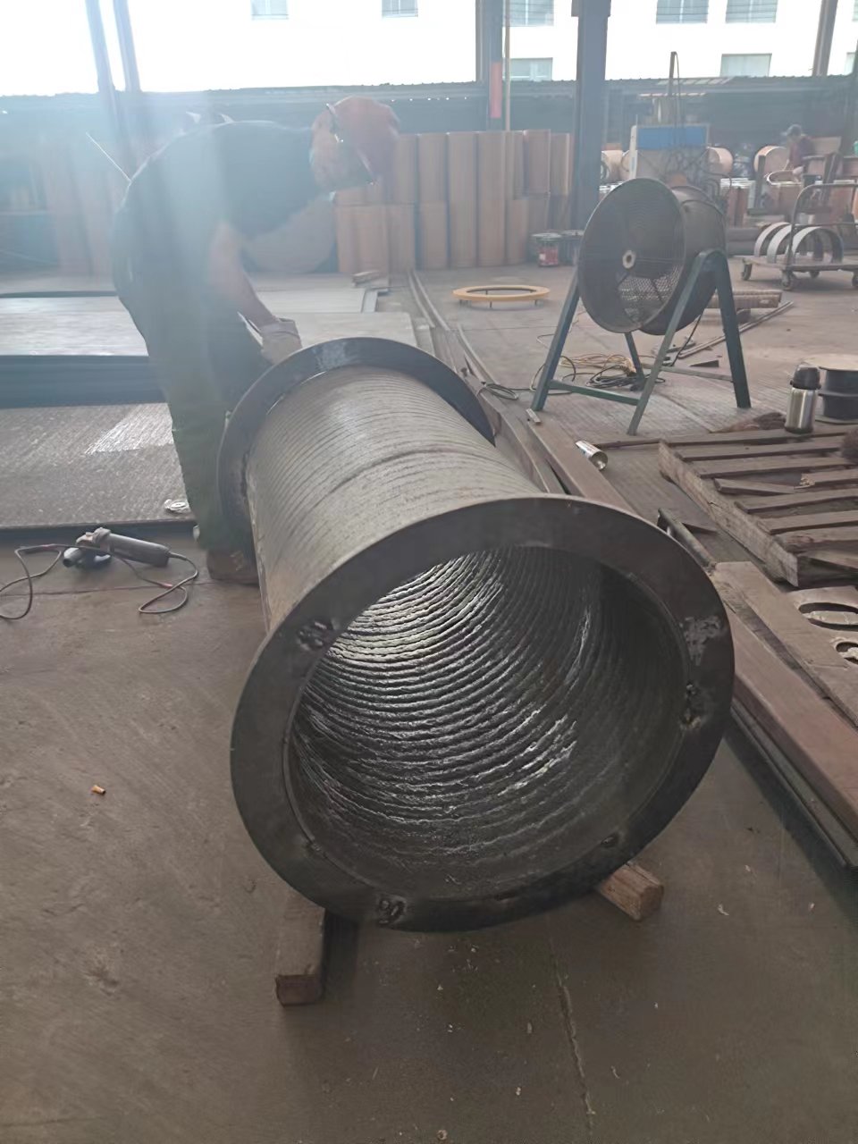 双金属耐磨管，堆焊耐磨管6+4,6+6,8+6,10+6,12+8