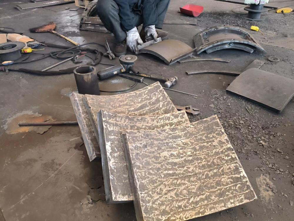 堆焊耐磨板，耐磨衬板